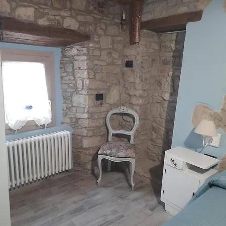 فندق مبيت وإفطار La Rocchetta Dal Sroz San Benedetto Val di Sambro