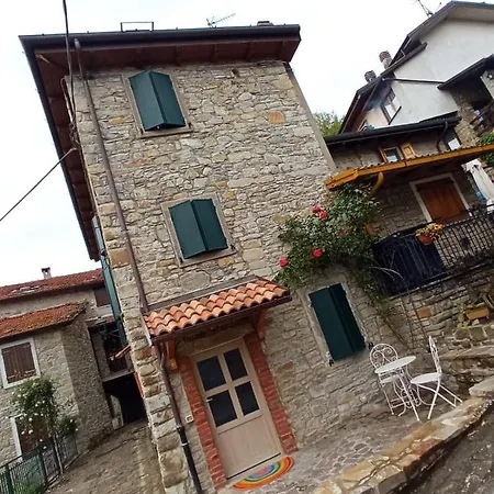 Bed & Breakfast La Rocchetta Dal Sroz *